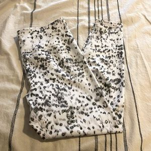 Good American 7/8 legging. Never worn.